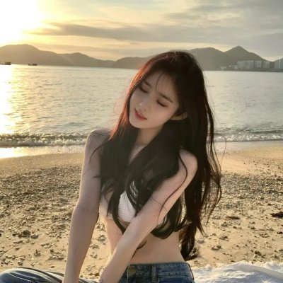 海滩春色